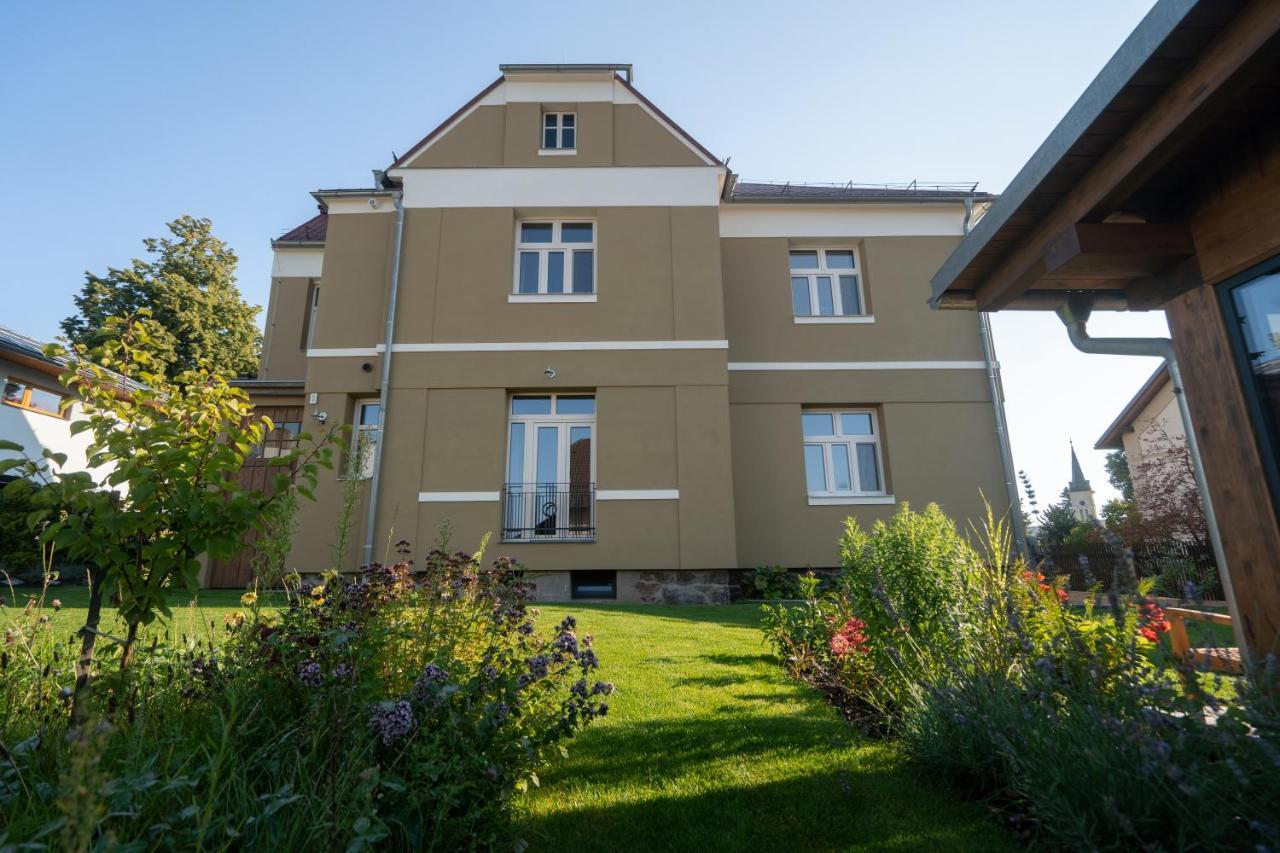 Vila Nmnm Nove Mesto na Morave Kültér fotó
